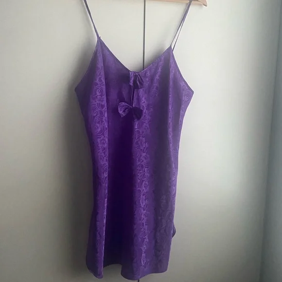 PURPLE FLORAL PATTERN BOW SLIPPED DRESS - Picture 2 of 4